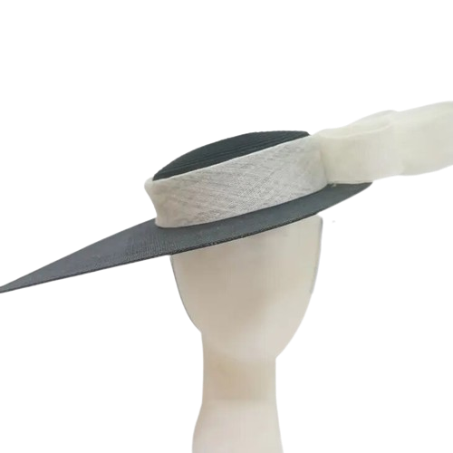 Meghan | Elegant Oval Shaped Fascinator