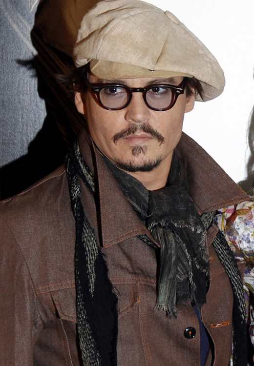 Johnny Depp in Big Apple Cap